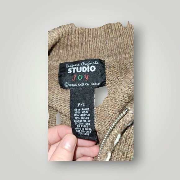 Studio Joy snowman sweater jacket cardigan beaded embroidered size Petite Large - Picture 9 of 9